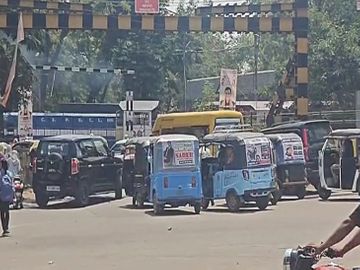 korba, Goods train stuck , CSEB Chowk  