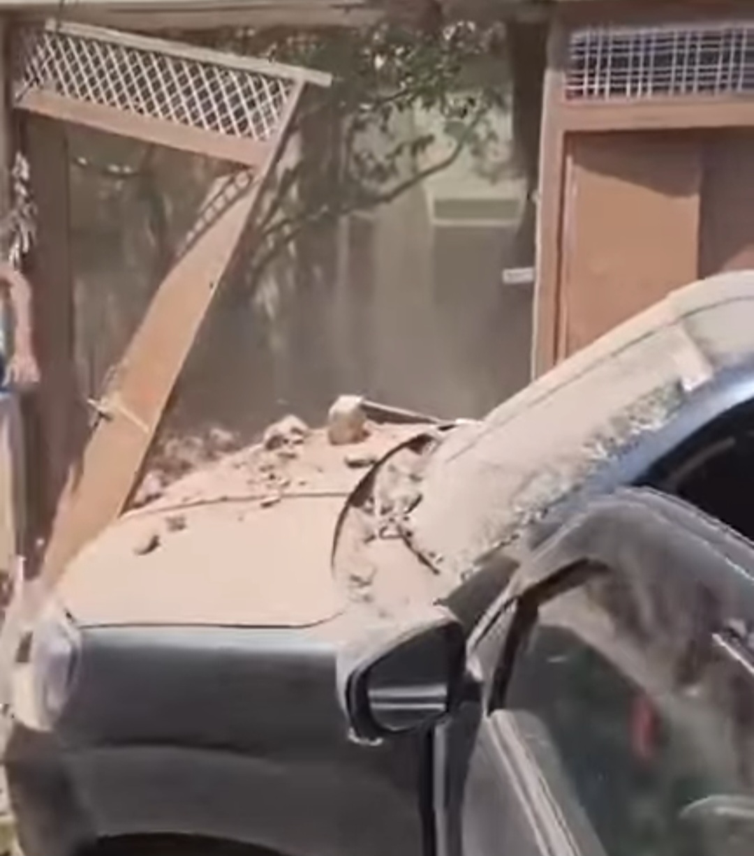 shivpuri,  Pichore, two rooms 