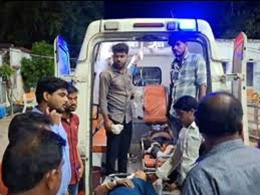 chatarpur, Two cars collided , child died