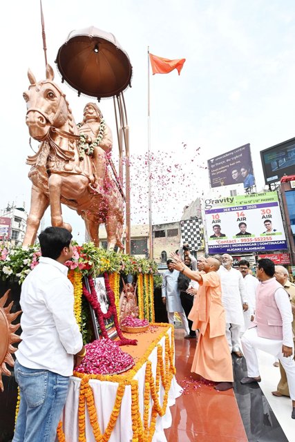 lucknow,Pakistan , Yogi Adityanath