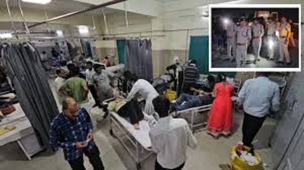 shajapur, Bus falls ditch  , three dead