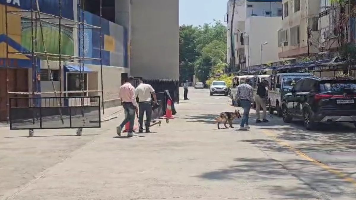  Indore,  Holkar Stadium ,received a threatening 