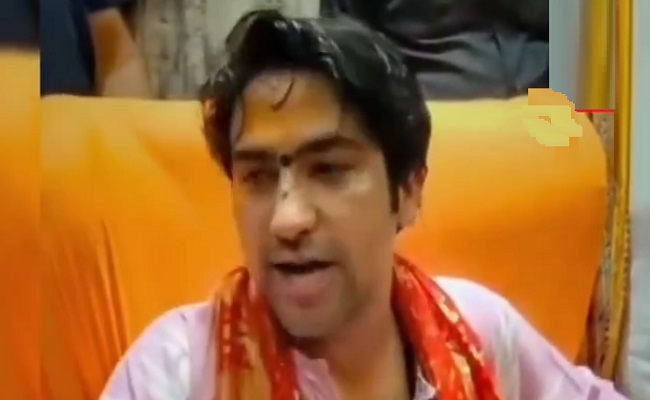 chatarpur, Pakistan  spoilt child ,Pandit Dhirendra Shastri