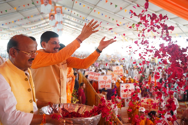 bhopal,  Chief Minister transferred, Ladli sisters 