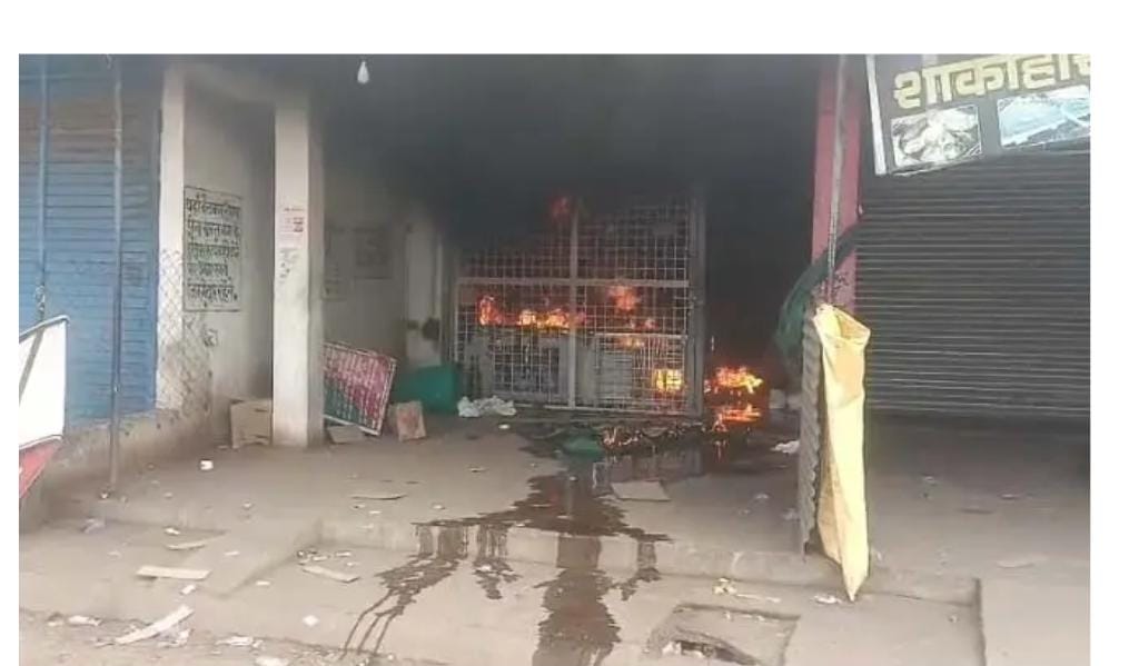 seoni, Tension prevails , stabbed to death