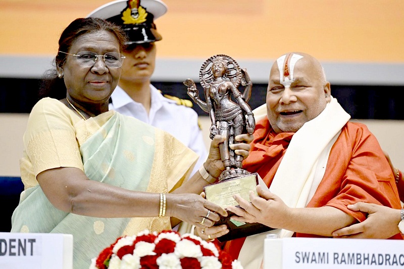 bhopal, Chief Minister, Swami Rambhadracharya 