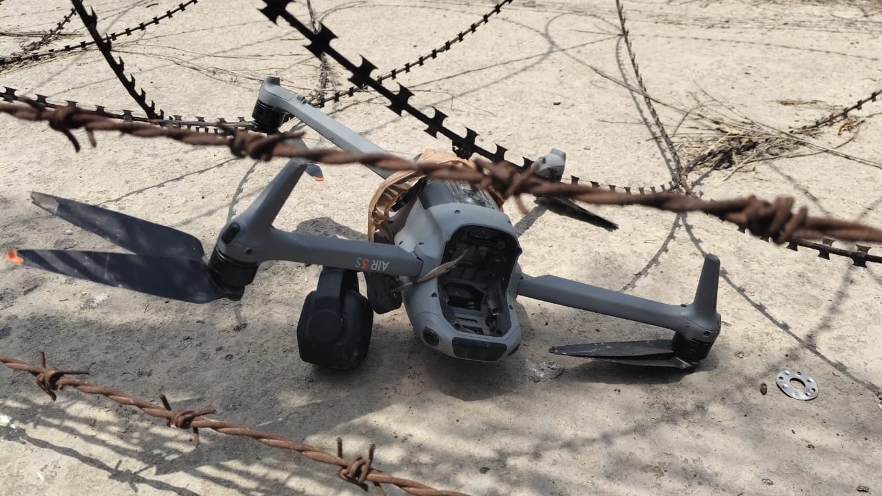 chandigarh, BSF , Pakistani intruder 