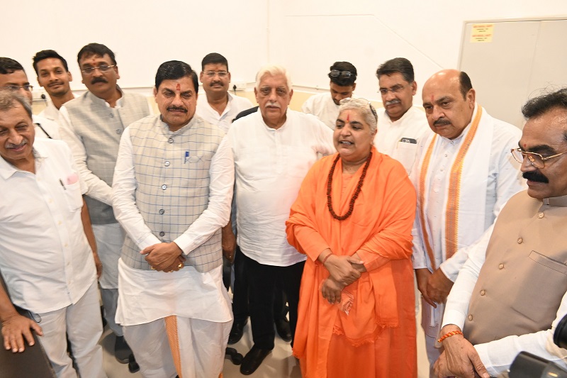 jabalpur,    Chief Minister visited ,Virat Hospice 