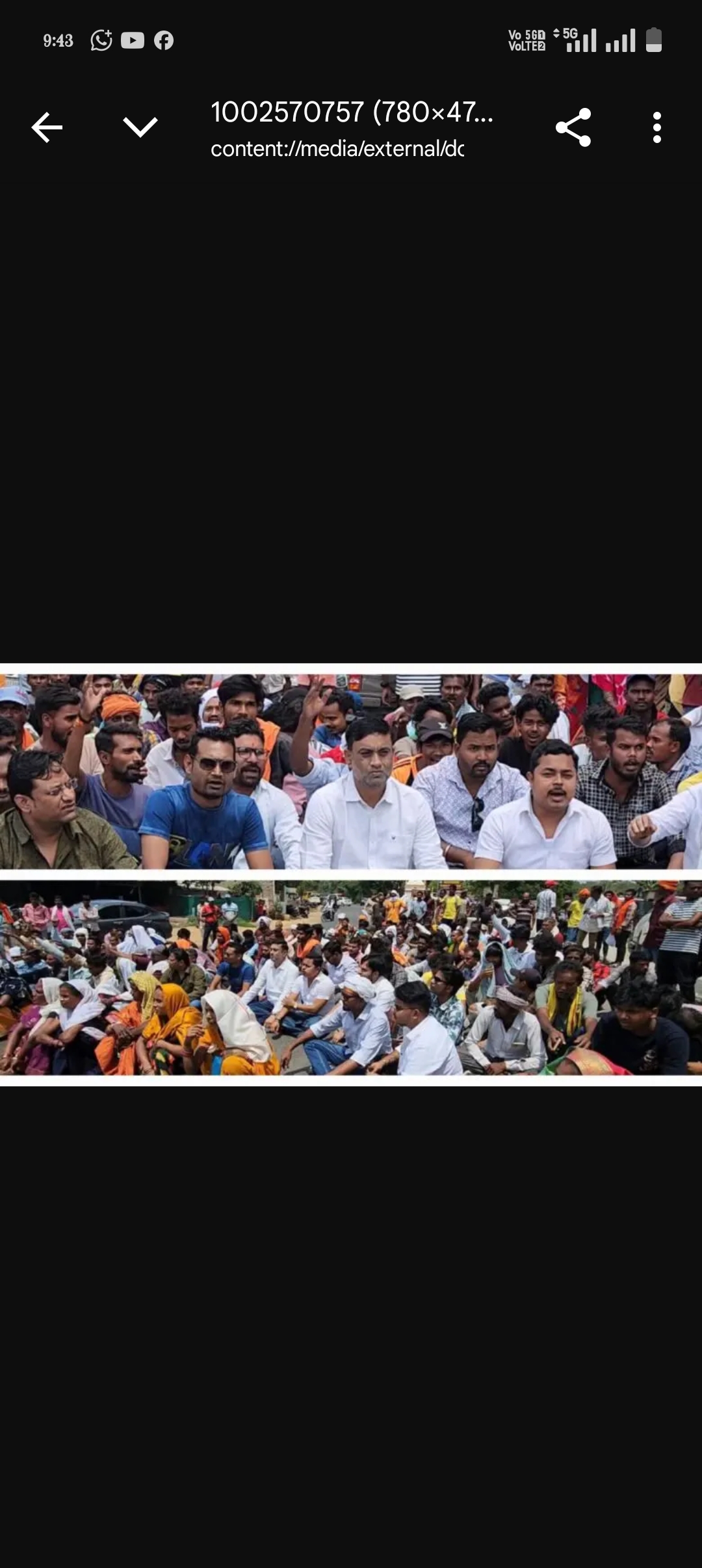 surajpur, Youth Congress ,blocked the road  