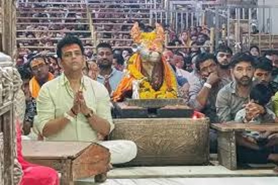 ujjain,Actor and MP Ravi Kishan, Baba Mahakal