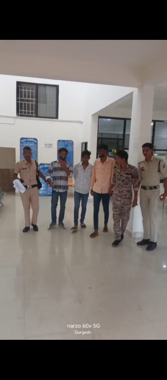 balrampur, Three accused , arrested