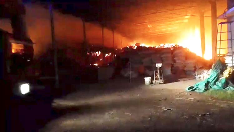 balodabazar, Huge fire, rice mill