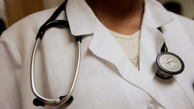 narayanpur, Doctors angry , ADM