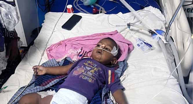 jagdalpur, Doctors of Meccoz ,saved an innocent child 