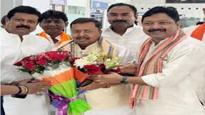 ambikapur, Hindi, national language 