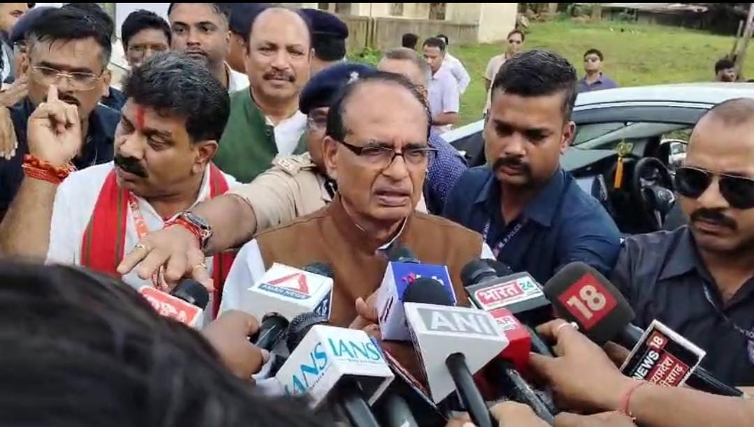 ambikapur, BJP training camp,Shivraj Singh Chauhan 