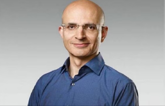 new delhi, Apple appoints ,Indian-origin Sabih Khan  