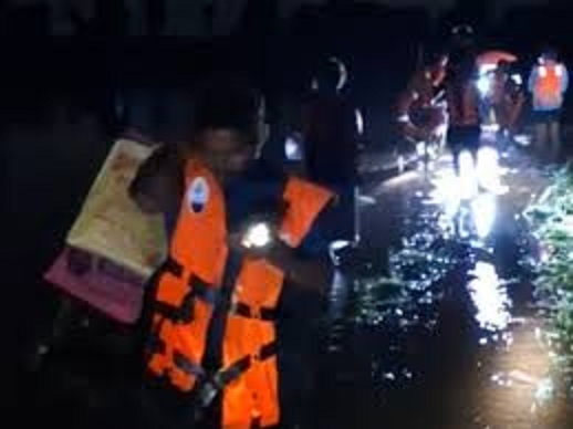 sehdol, Rain wreaks havoc, river rescued