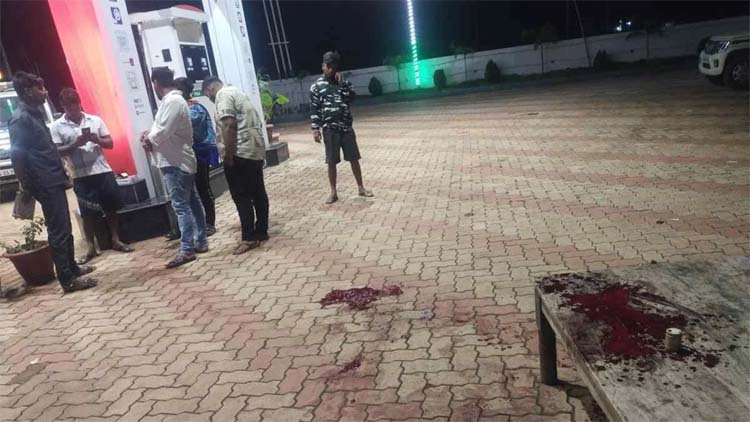 raipur, Petrol pump employee, murdered 