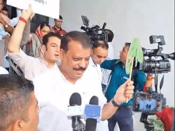 bhopal,   monsoon session, Congress MLA 