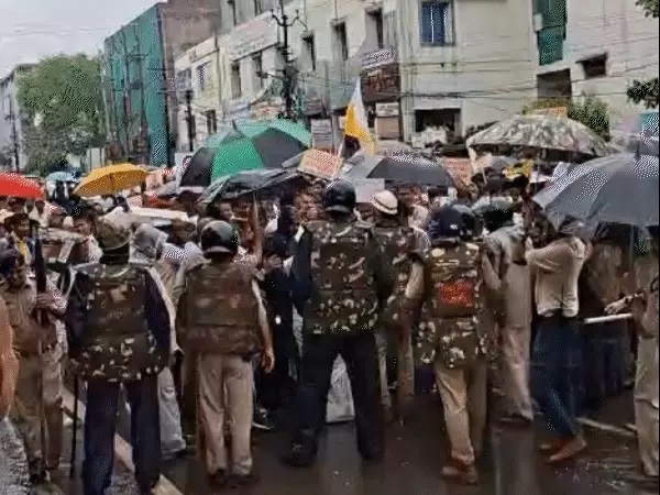 bhopal, OBC community protested ,27 percent reservation