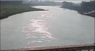 bhind,  young man jumped, Kwari river bridge