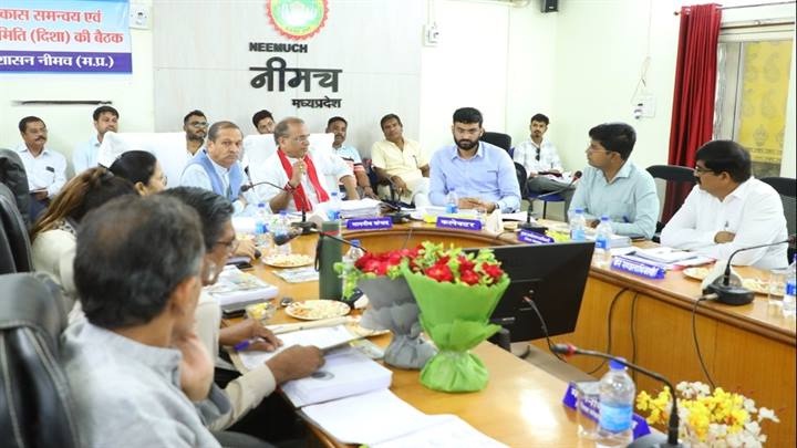 neemuch,   lakhpati didis ,Sudhir Gupta