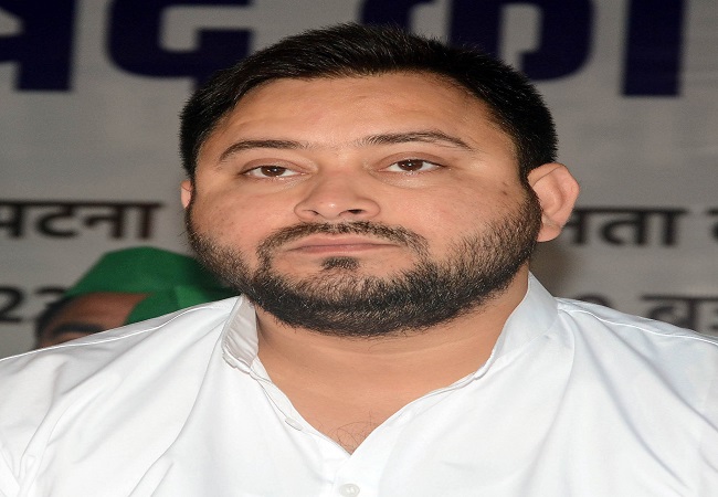 patna, Election Commission, issued notice to Tejashwi  