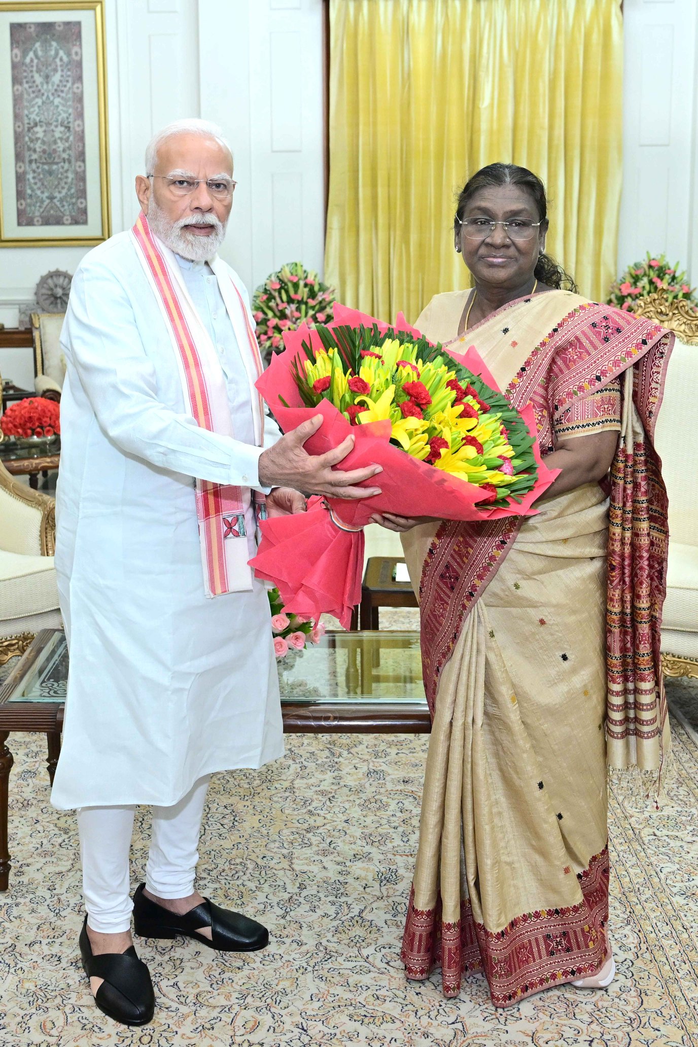 new delhi, Prime Minister Modi, met President Murmu