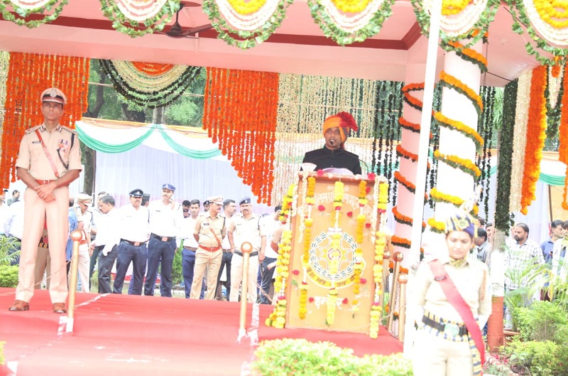 indore, Chief Minister , message was shown live  