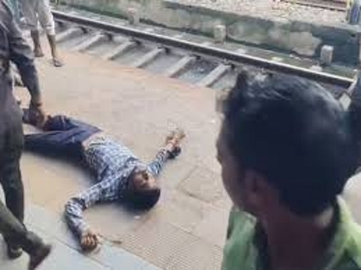 satna,  young man, Rameswaram Express  
