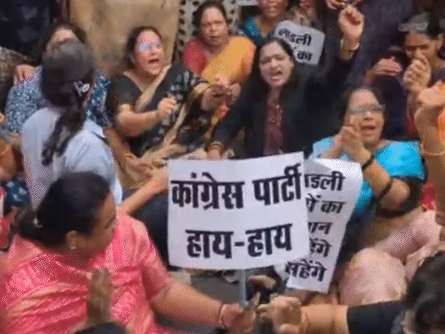 bhopal, BJP Mahila Morcha, Ladli sisters