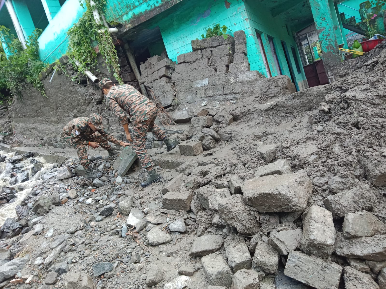 dehradoon, Heavy destruction, Tharali, Uttarakhand