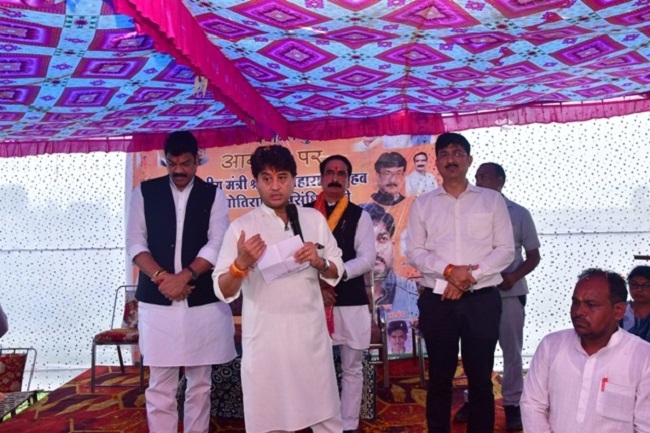 guna, Scindia visited, flood-affected villages 