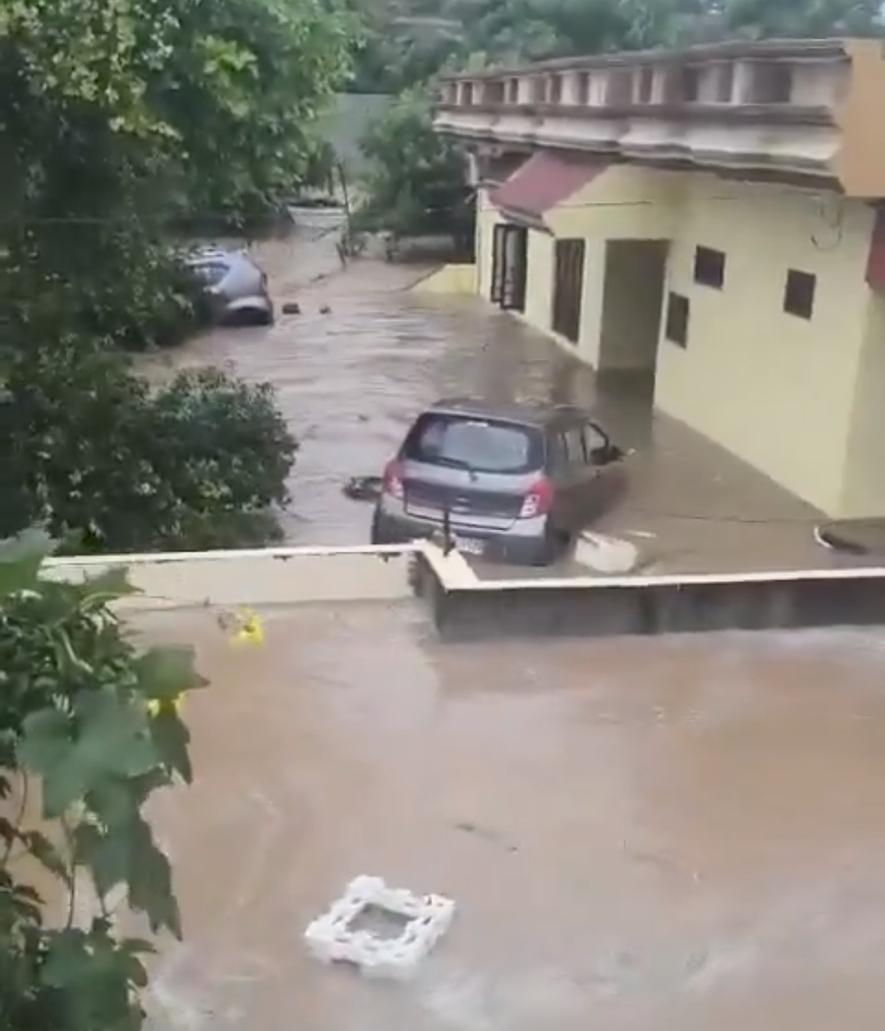 shimla, Heavy rains, Himachal disrupt  