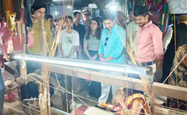 khargon, Sachin Tendulkar, Ahilyabai