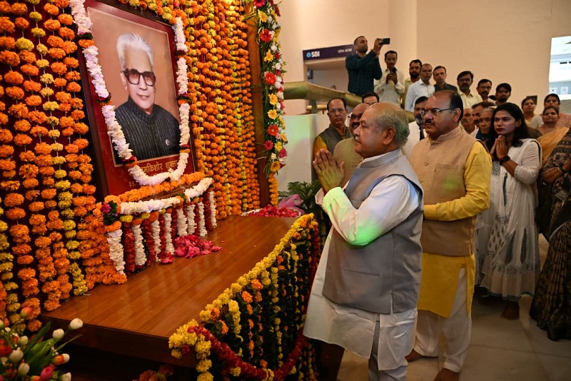 bhopal,   reducing GST rates , Narendra Singh Tomar