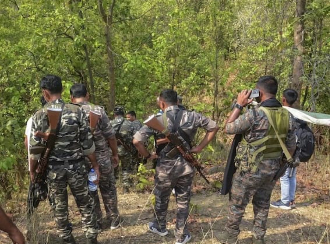 ranchi, Naxalite   killed,West Singhbhum