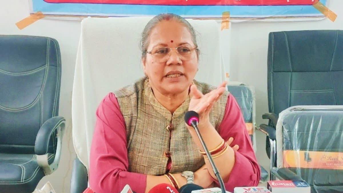 raipur, Chhattisgarh State Women Commission, nude party