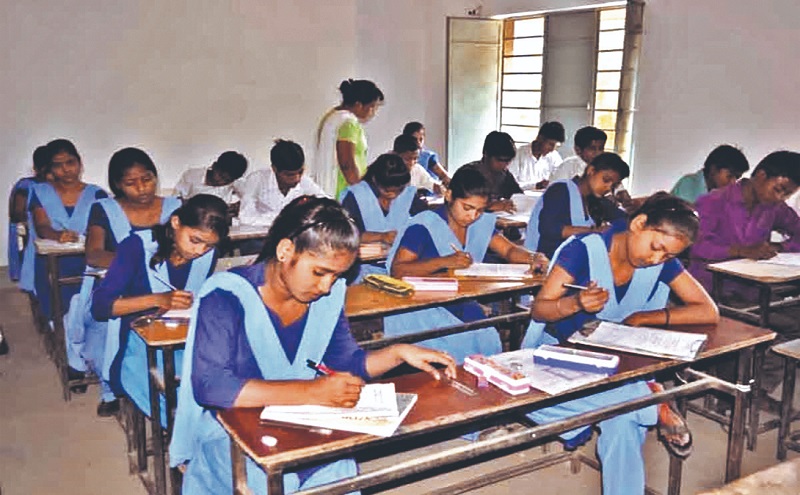 bhopal, 50 students , government schools  