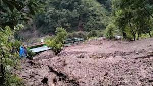 dehradoon, Heavy rains, Chamoli, 10 people missing