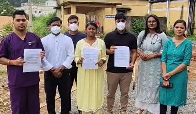 narayanpur, Doctors refuse ,conduct post-mortems  