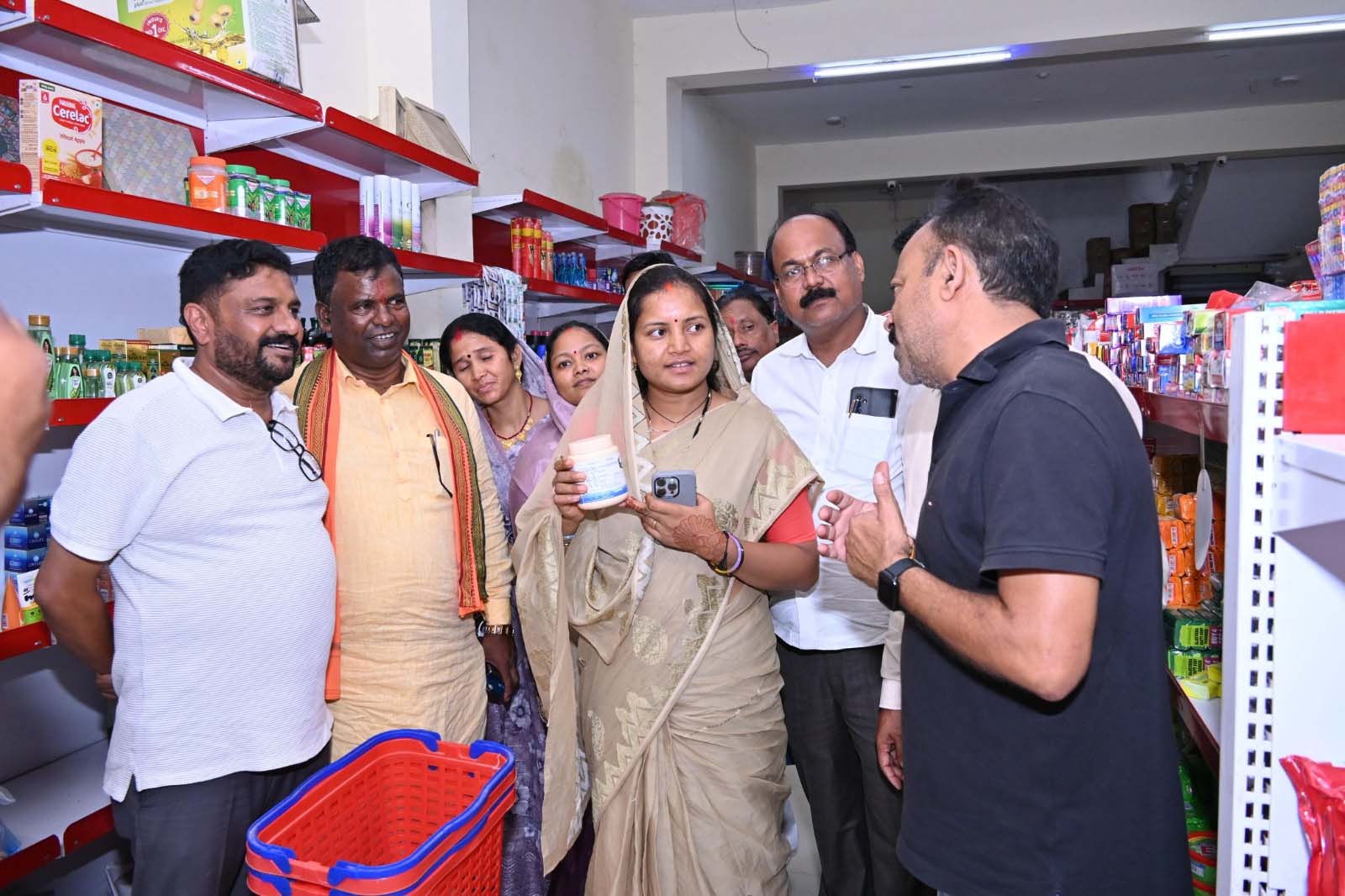 raipur, Direct relief ,Minister Laxmi Rajwade