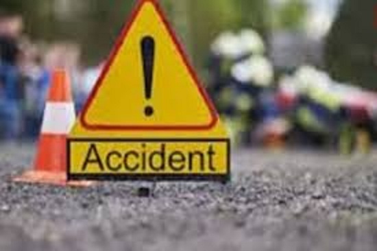 balaghat,   pregnant woman dies,  bike collides  