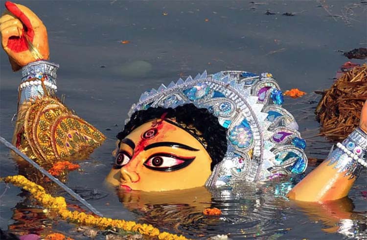 raipur, 176 idols of Goddess Durga ,Mahadev Ghat 