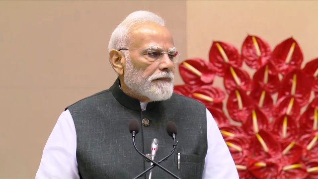 new delhi, Modi praises Trump , efforts in Gaza