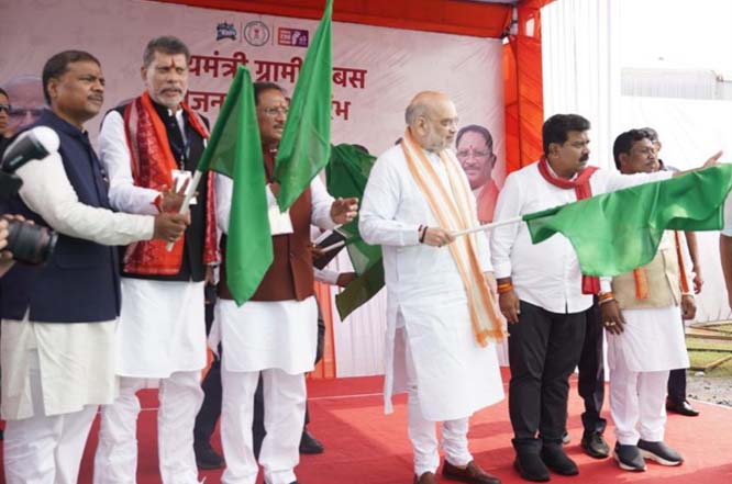 jagdalpur, Amit Shah, launches Chief Minister Rural Bus Service 