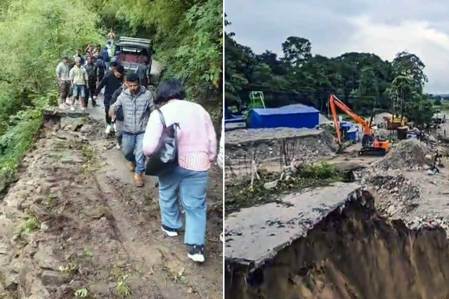 kolkata, Death toll, floods and landslides 