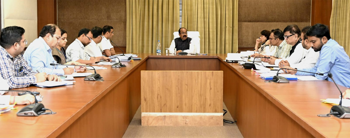 raipur, Deputy Chief Minister, Administration Department