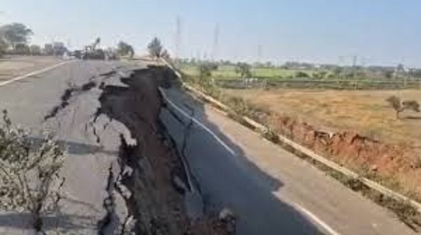bhopal, No casualties , road collapse 